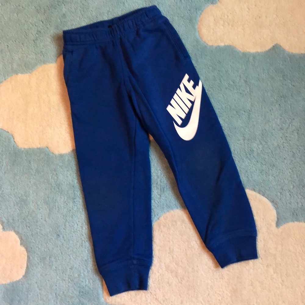 Nike Sweatpants
